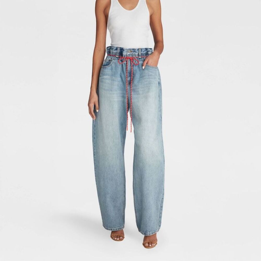 KBB by KAHLANA Women's Barrel Leg 'The Paper Bag Jean' - Light Wash 12 - Picture 1 of 3